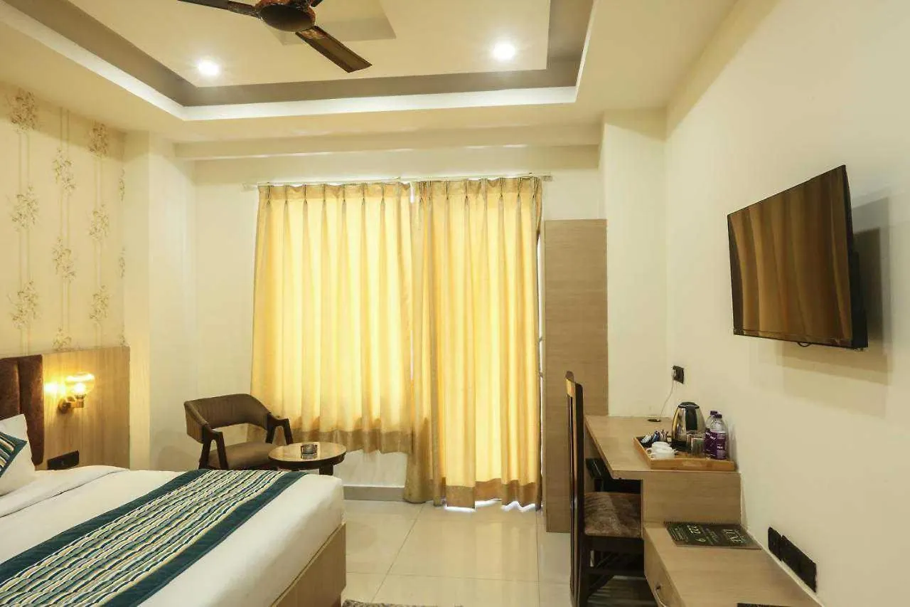 Townhouse Millennium City Centre Metro Station Gurgaon